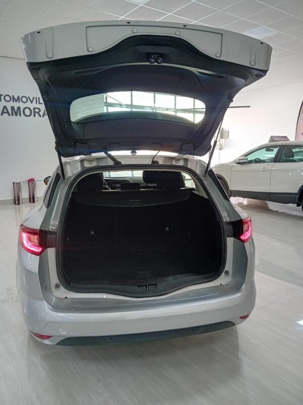 Renault Megane Familiar - Imagen 13
