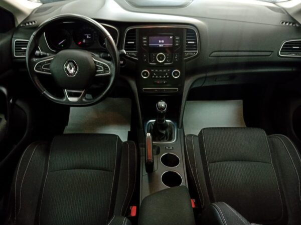 Renault Megane Familiar - Imagen 9
