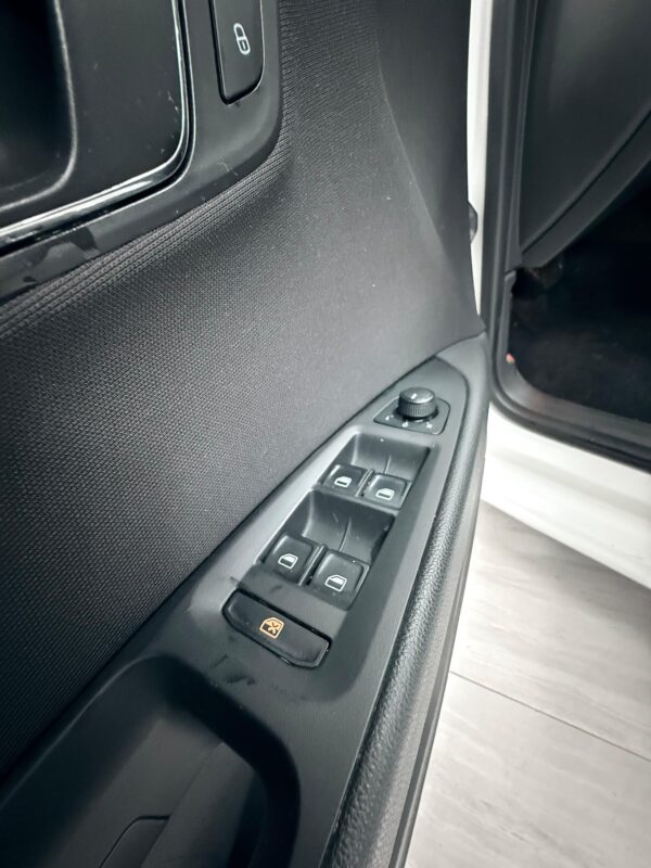Seat León - Imagen 12