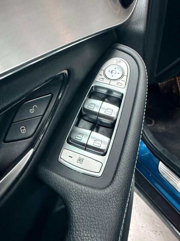 Mercedes-Benz GLC 200d 4 MATIC - Imagen 8