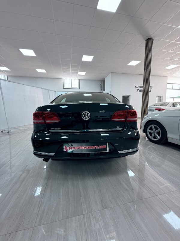 Volkswagen Passat - Imagen 11