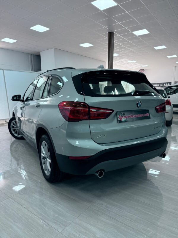 BMW X1 sDrive18d - Imagen 9