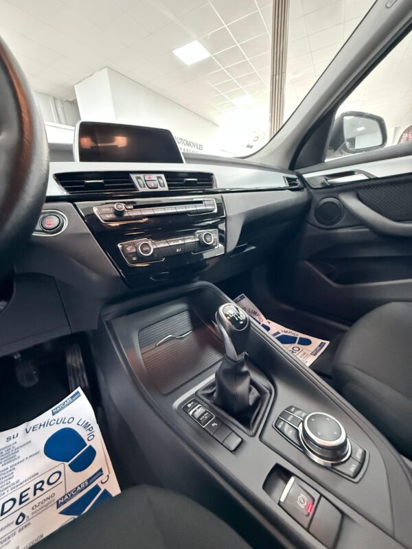 BMW X1 sDrive18d - Imagen 6