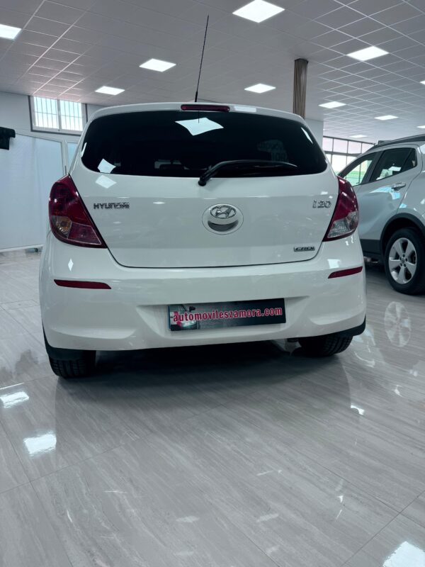 Hyundai i20 - Imagen 12