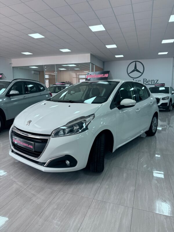Peugeot 208 Active - Imagen 3