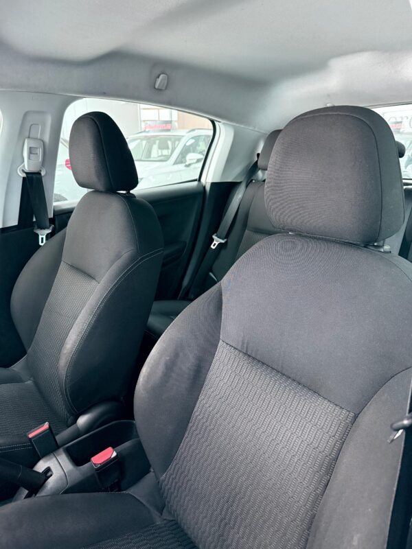 Peugeot 208 Active - Imagen 7