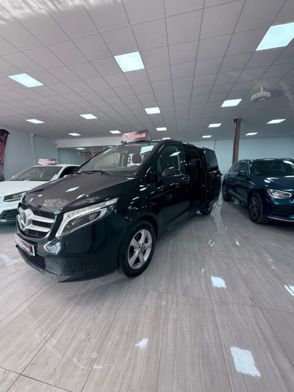 Mercedes-Benz V220 D - Imagen 5