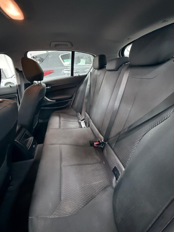 BMW 116D - Imagen 8